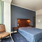 Magnific Holiday Home in Blankenberge near Beach