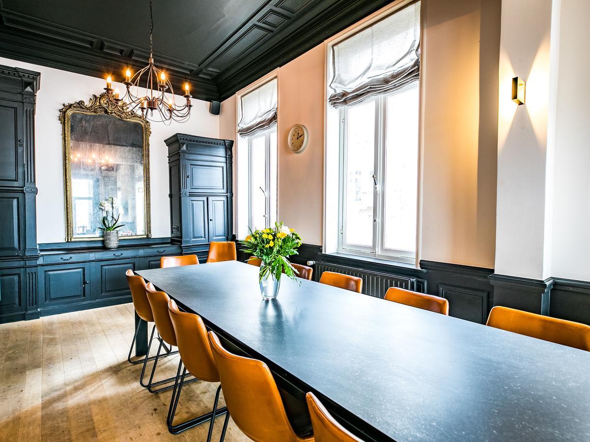 Vakantiehuis Magnific In Near
